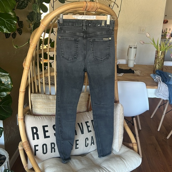 7 For All Mankind High Waist Ankle Skinny Jean. - Picture 2 of 6